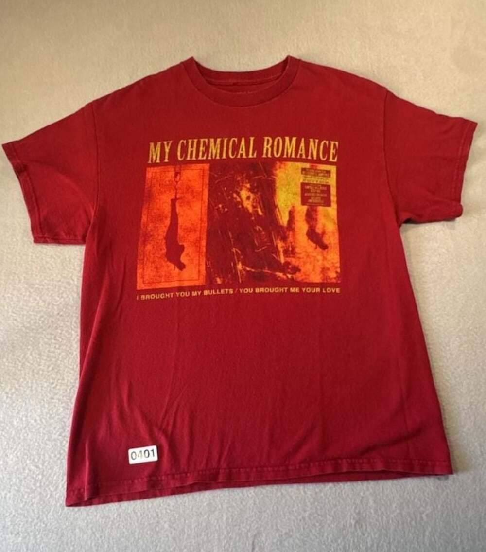 My Chemical Romance I Brought You My Bullets You Brought Me Your Love Red Band T
